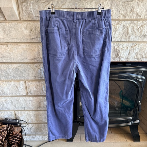 G.H. Bass & Co. Women's Indigo Chinos Size 10 - Picture 5 of 5